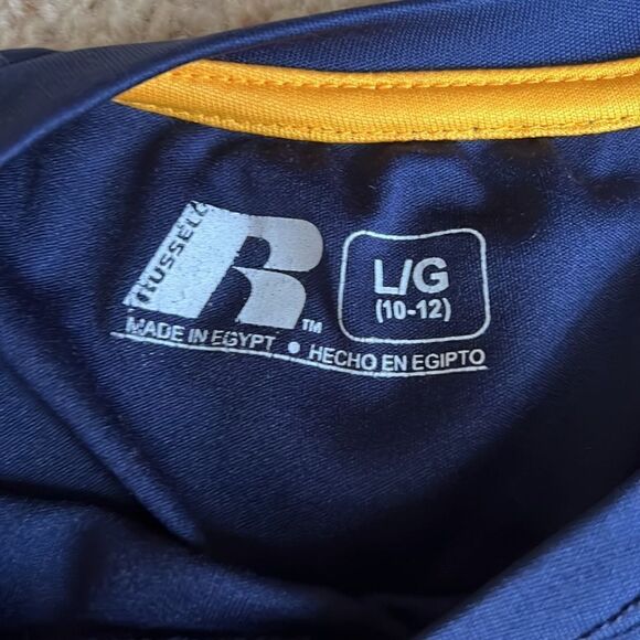 2 West Virginia Mountaineers Shirts boys size 10/12 - Picture 5 of 5